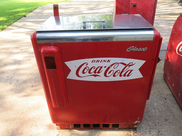 Glasco GBV50 Slider Coca Cola Machine For Sale - Image 9