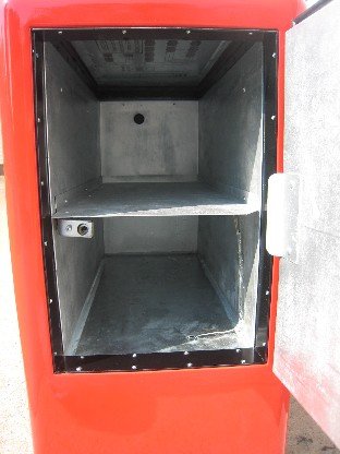 Glasco GBV50 Slider Coca Cola Machine For Sale - Image 7