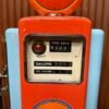 Restored 1948 Gulf Wayne gas pump - Image 4