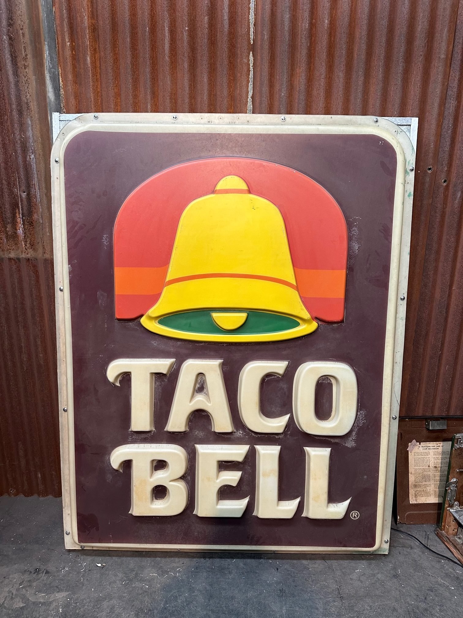 Authentic American Taco Bell illuminated sign - Image 2