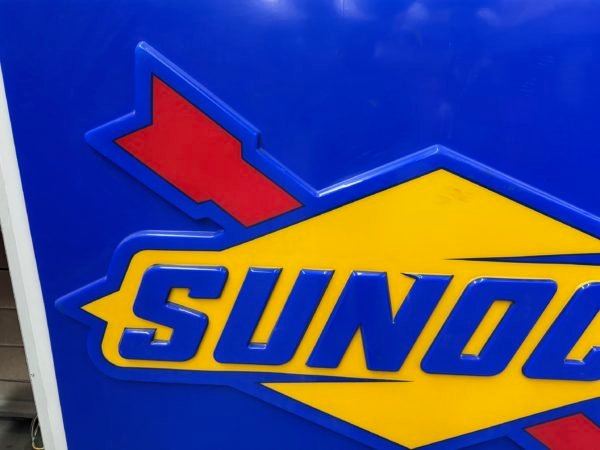 Authentic American Sunoco double-sided illuminated sign. - Image 3