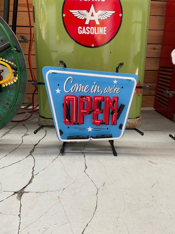 open neon sign (come in we’re open) 40x33cm - Image 3
