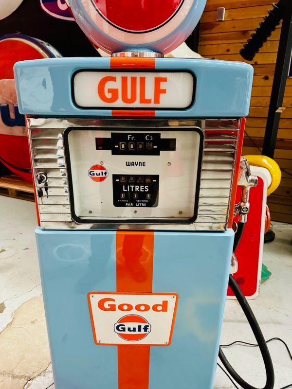 Beautifully restored 1955 Gulf Wayne 505 Gas Pump. - Image 3