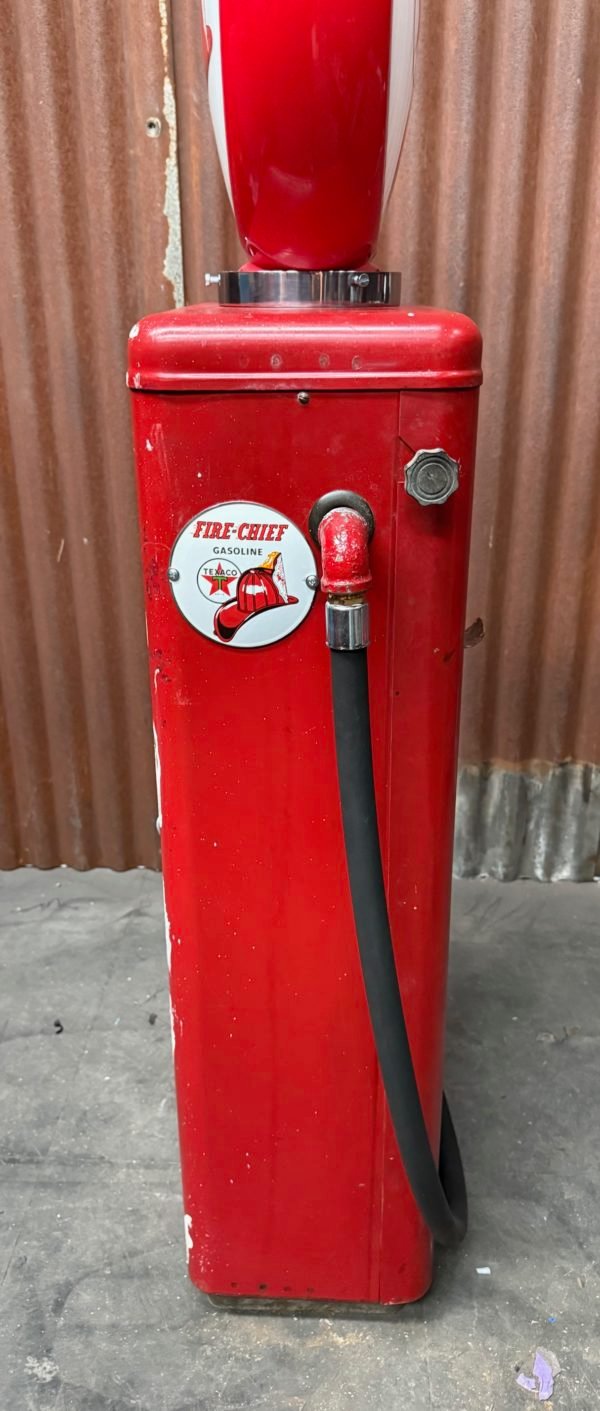 American Texaco fire chief gas pump. - Image 4