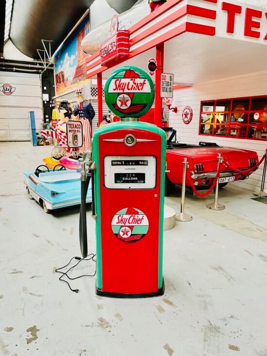 Texaco Sky chief bennett gas pump from 1955