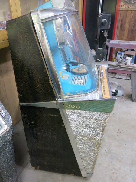 1959 Rock-ola 1475 45 rpm Vinyl Jukebox For Sale - Image 2