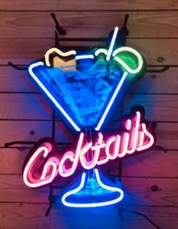 Neon sign cocktails 50 x 64 cm