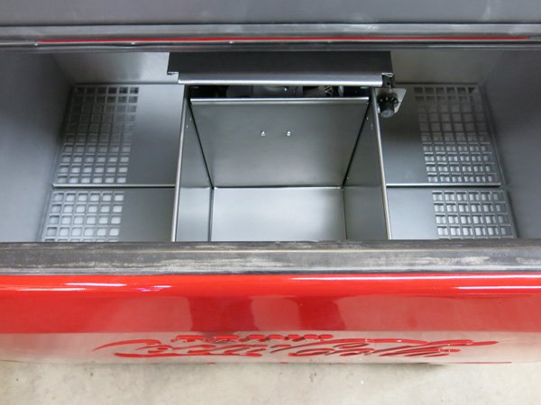 Westinghouse WD-12 Coca Cola Machine For Sale - Image 4